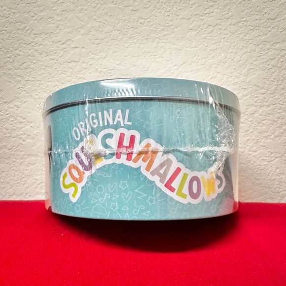 Squishmallow WENDY the FROG COLLECTOR’S TIN NEW UNOPENED - Picture 3 of 5